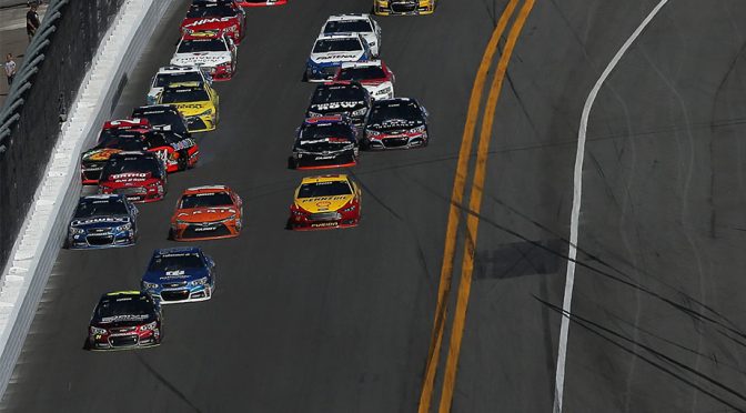 Wreck destroys Stewart's Daytona hopes