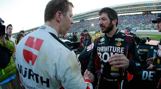 Truex Jr. keeps title hopes alive with tough Texas run