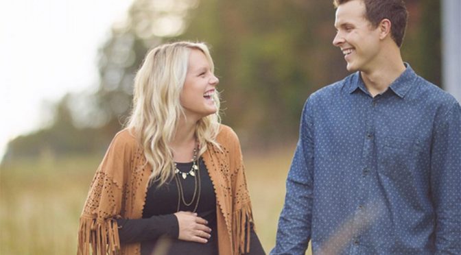 Trevor Bayne, wife welcome first child