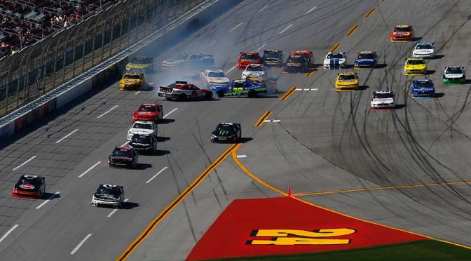 Pitting problems lead to Talladega 'Big One'