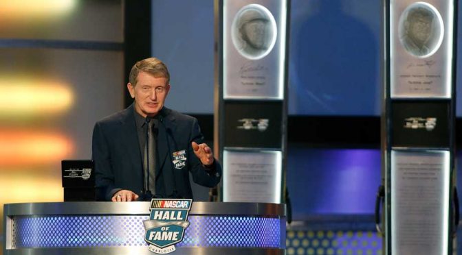 NASCAR Hall of Fame inducts class of 2015