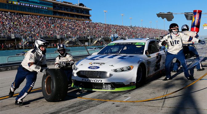 NASCAR to standardize at-track rosters beginning in 2018
