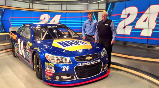 Chase Elliott reveals 2016 paint scheme
