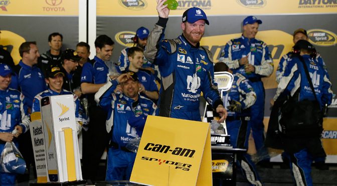 Featured Image for Dale Jr., Kyle Busch win Can-Am Duels at Daytona