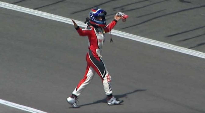 Danica, Kahne wreck at Auto Club; No. 5 summoned