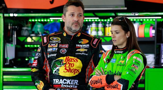 SHR struggles to keep up with Harvick's success