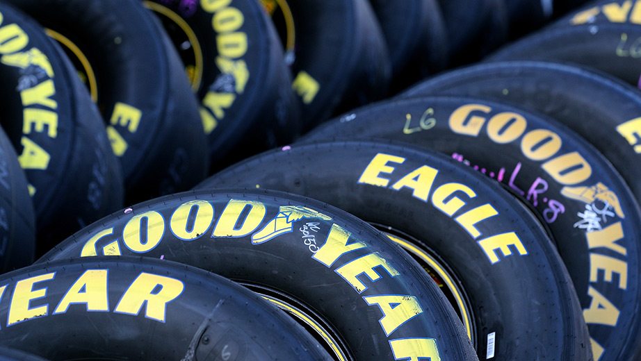 Exclusive What Nascar Drivers Really Think Of Goodyears Nh Tires - 9a44gjm