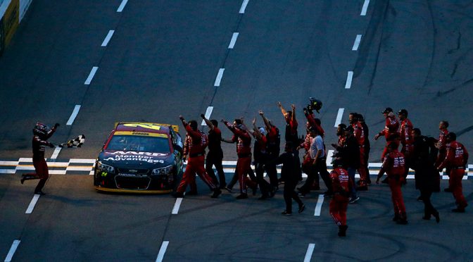 Featured Image for Reactions to Jeff Gordon's win at Martinsville
