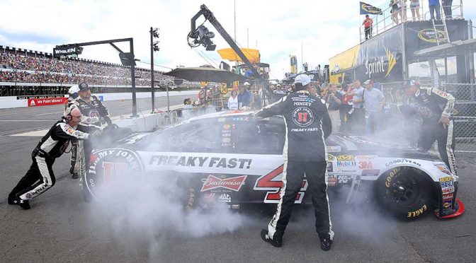 Featured Image for Kevin Harvick's day ends early at Pocono