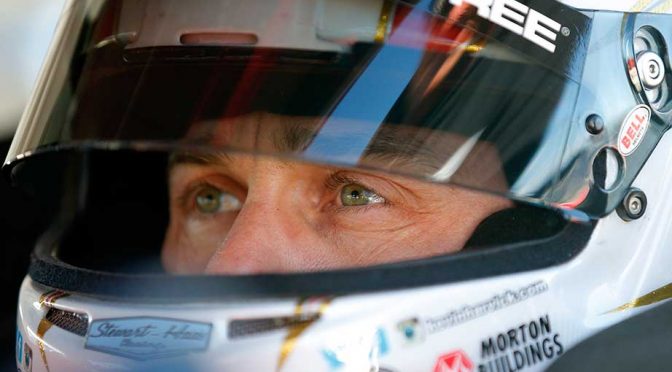 Harvick wins Coors Light Pole Award at Kansas