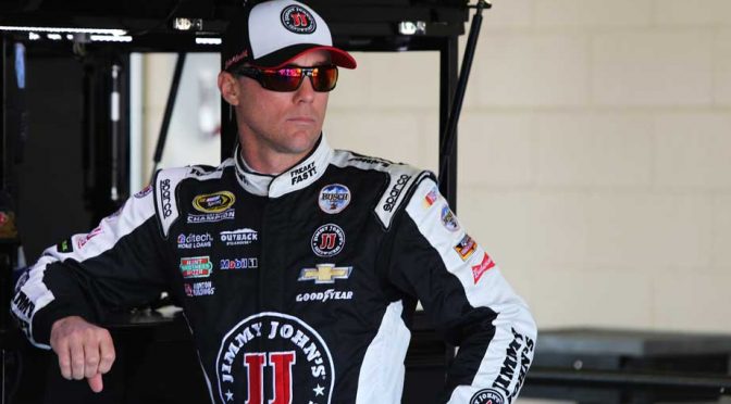 Featured image for Kevin Harvick quickest in opening Dover practice