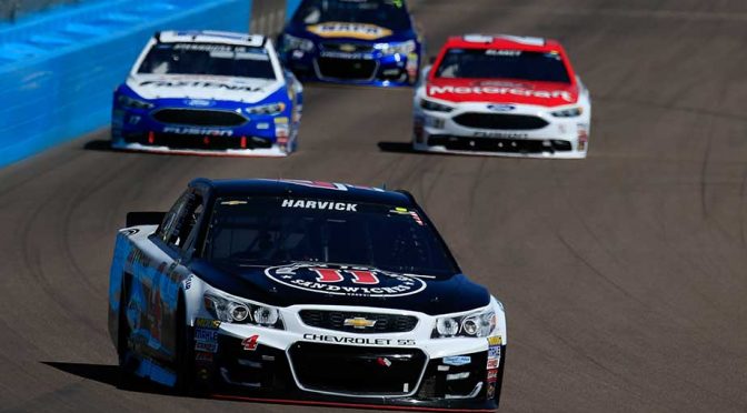 Featured Image for Harvick reaffirms commitment to Stewart-Haas