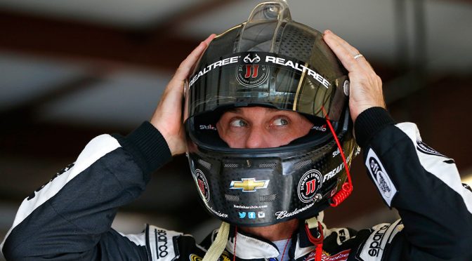 Chicago fracas aside, Harvick sets sights on clutch win