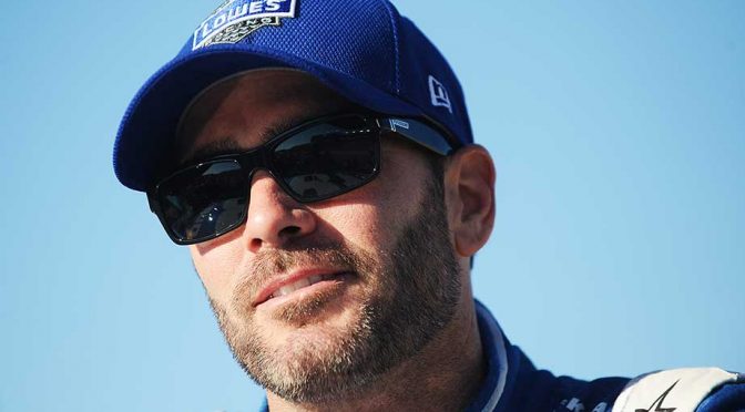 Jimmie Johnson signs extension with Hendrick