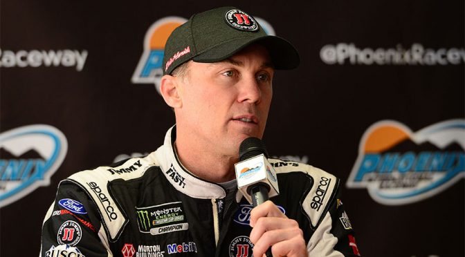 Drivers discuss how to win at Phoenix Raceway