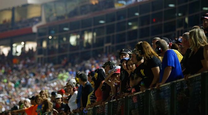 Live chat: Charlotte races