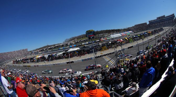 Live chat: Martinsville
