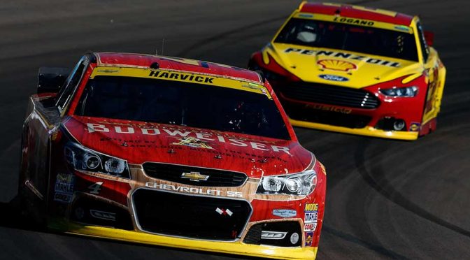 Harvick attempts to get inside Logano's head