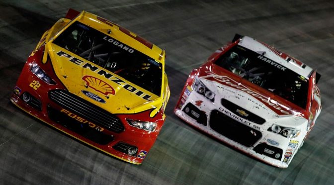 Featured Image for Harvick overcomes penalties for 10th 2015 runner-up finish