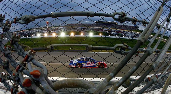 Pit road problems plague Logano at Kansas