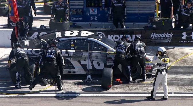 Featured Image for Gordon, Johnson experience woes in Las Vegas