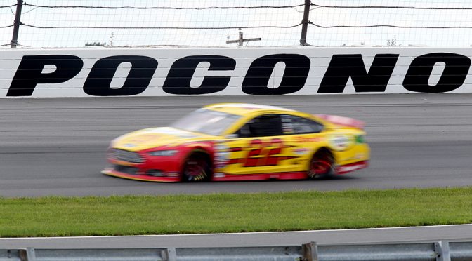 Featured image for Fuel mishaps on final laps cause front-runner frenzy