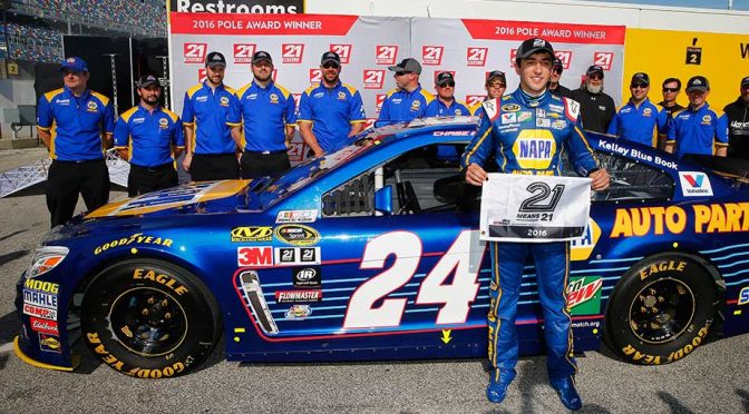 Chase Elliott wins Daytona 500 pole