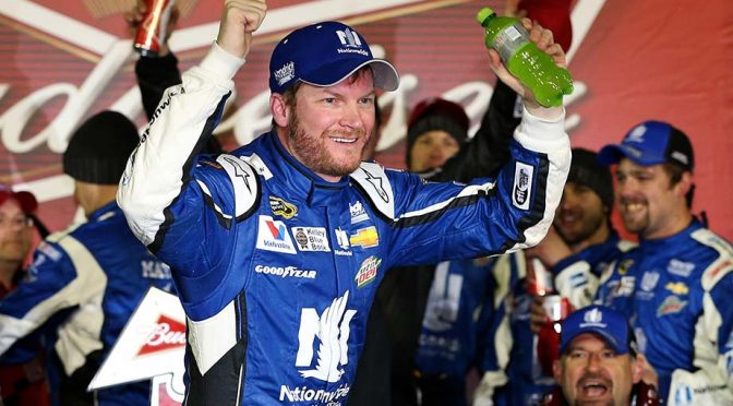 Earnhardt Jr., Johnson win Daytona Duels