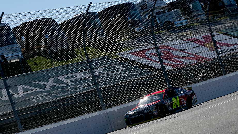 Martinsville even tighter with new SAFER barrier Official Site Of NASCAR
