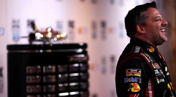 Like past greats, Daytona 500 vexes Tony Stewart