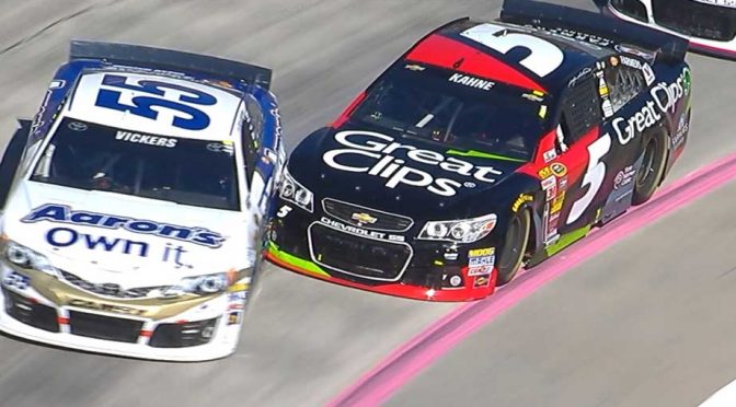 Vickers gets back at Kahne at Martinsville