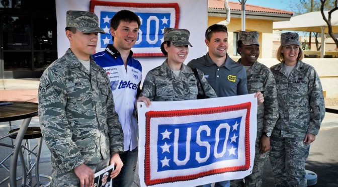 NASCAR stars visit USO Arizona families