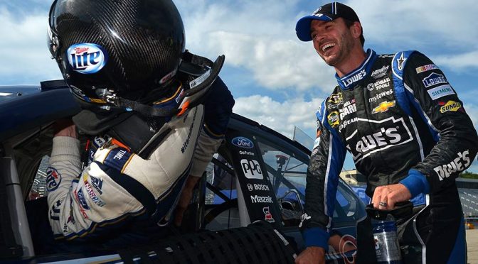 Keselowski: Hard racing can beat Johnson
