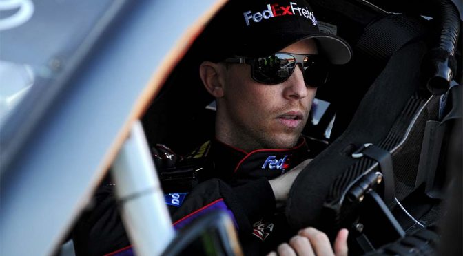 Rain delays start of Food City 500