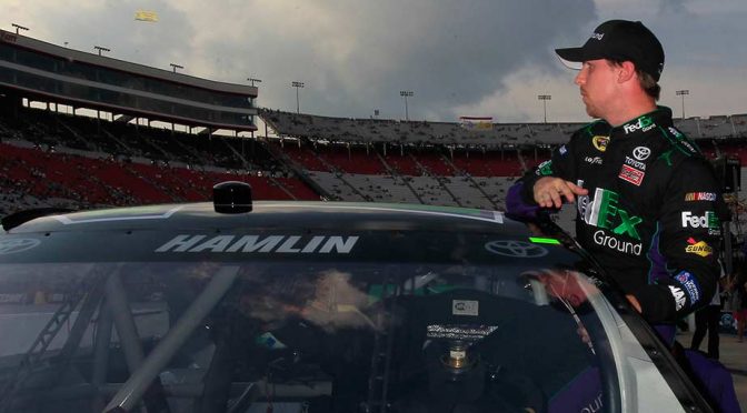 Hamlin injured right hand at Bristol