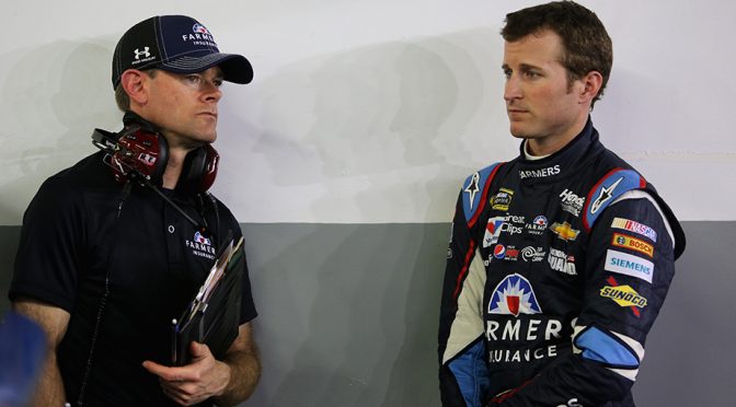Kahne's crew chief docked for Talladega penalty