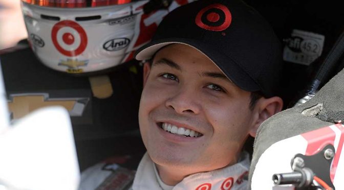 Larson sets pace in final practice at Michigan