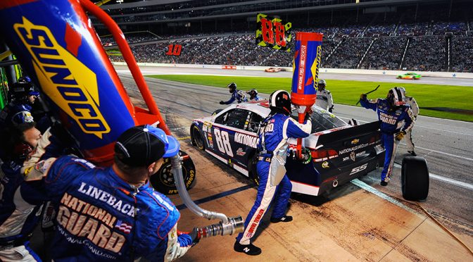 Power outage dims Earnhardt's hopes in Texas