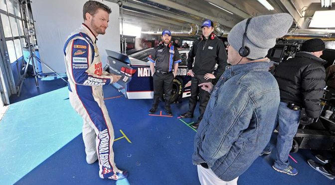 Earnhardt, Sprint team up for safe driving