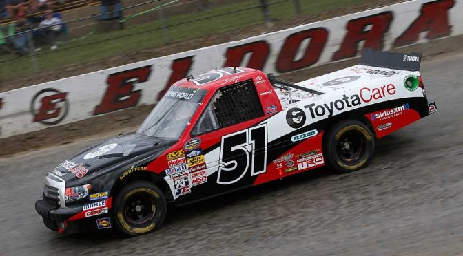 Featured Image for Ryan Blaney, Erik Jones top Eldora practices