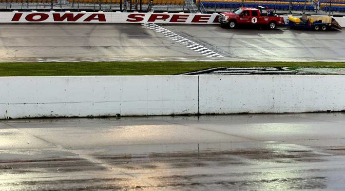 Featured image for Rain forces Nationwide race in Iowa to Sunday