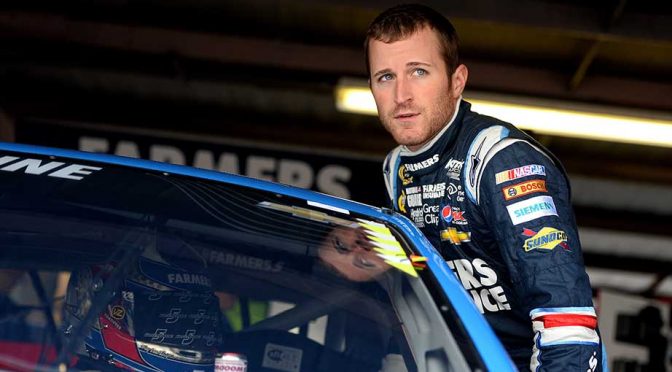 Kahne fastest in Saturday practice at Dover