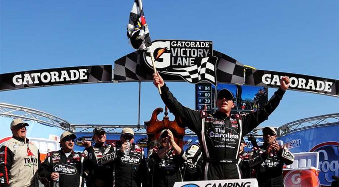 Sauter makes it two in a row at Martinsville
