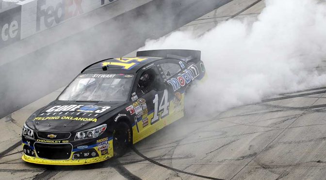 Featured Image for Stewart wins at Dover; Johnson denied