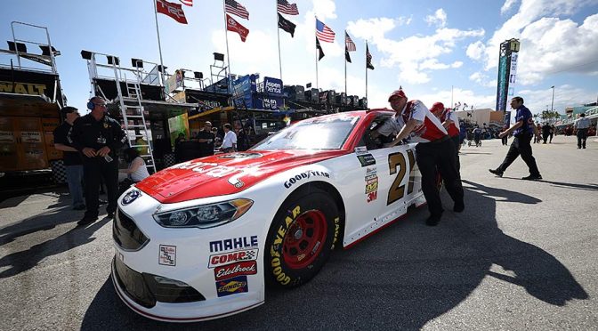 Featured image for Wood Brothers Racing seals long-term charter deal with Go Fas Racing
