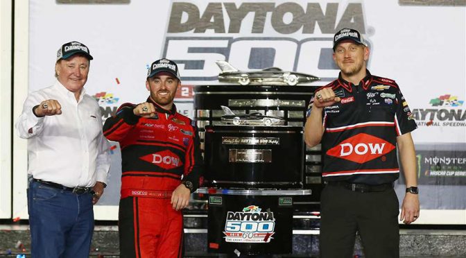 Featured image for Austin Dillon uses last-lap pass to win Daytona 500