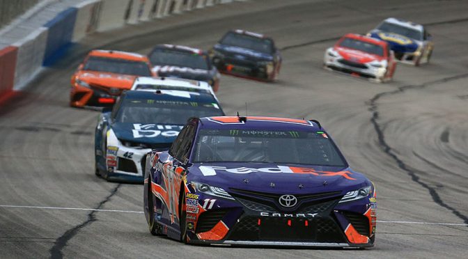 Featured image for Hamlin, Logano test out strategic pit stops in Atlanta