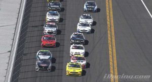 iRacing green flag Daytona