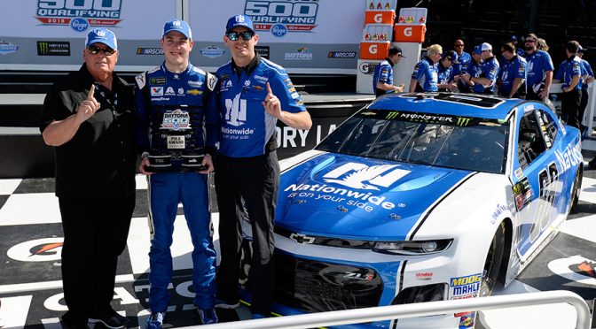 Featured Image for Alex Bowman never gave up en route to Daytona 500 pole-winning ride
