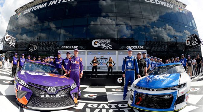 Alex Bowman wins pole; Denny Hamlin to start second in Daytona 500